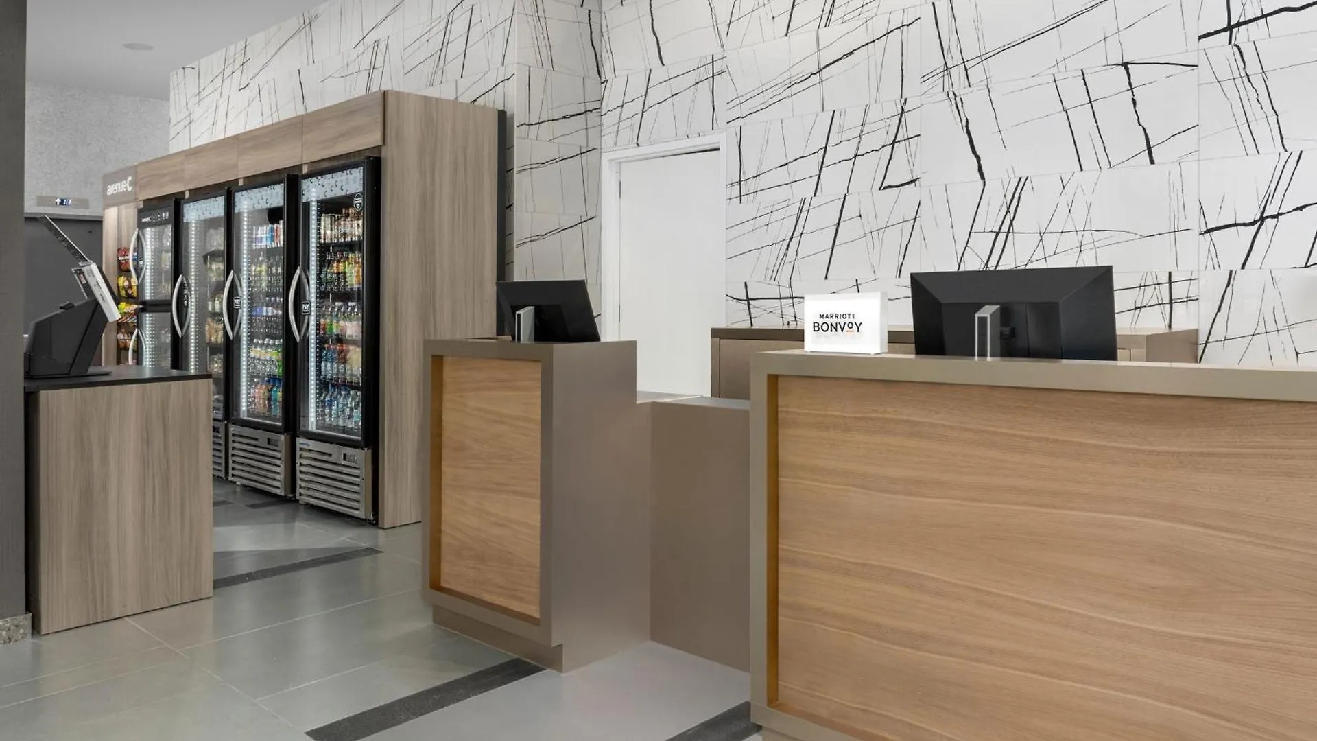 Springhill Suites By Marriott New York Queens Hotel